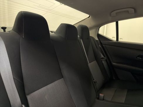 Used 2025 Nissan Sentra SV image 26