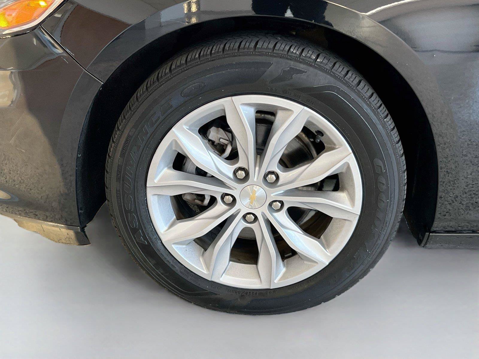 Used 2024 Chevrolet Malibu LT FWD image 28