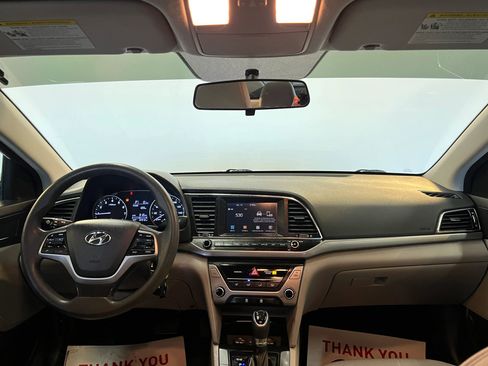 Used 2017 Hyundai Elantra SE image 27