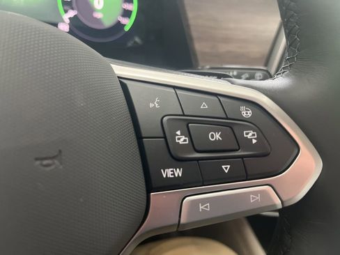 New 2026 Volkswagen Atlas SEL Premium R-Line image 21