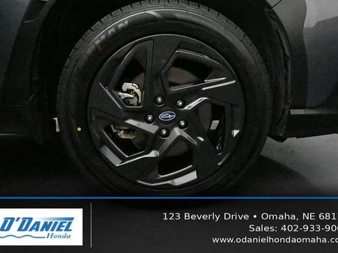 Used 2024 Subaru Crosstrek 2.5i Sport AWD/4WD image 41