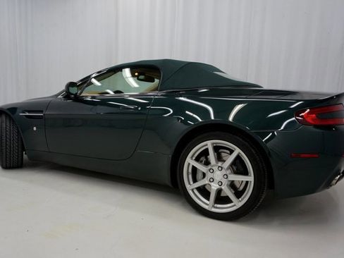 Used 2008 Aston Martin V8 Vantage Roadster image 32