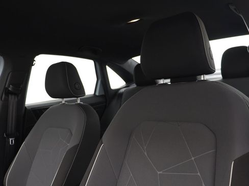 Certified 2025 Volkswagen Jetta Sport image 12