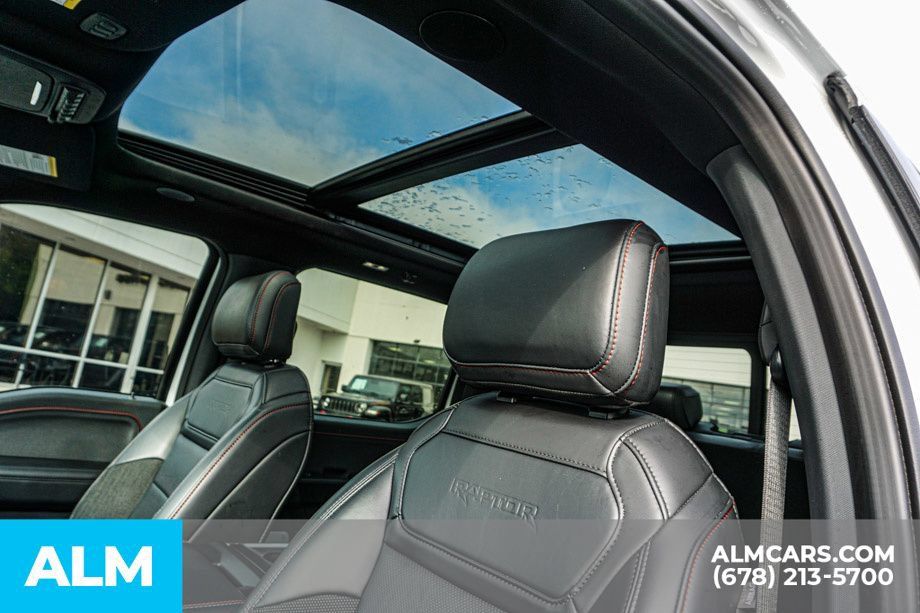 Used 2025 Ford F150 Raptor AWD/4WD image 17