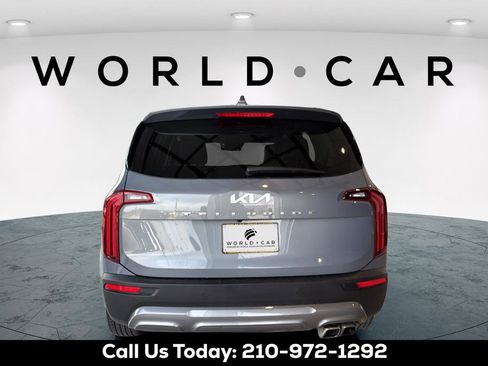 Used 2022 Kia Telluride EX w/ EX Premium Package FWD image 14