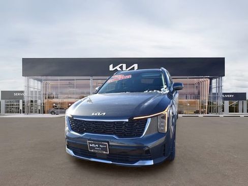 New 2026 Kia Sorento EX w/ EX Premium Package AWD/4WD image 8