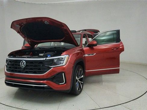 Used 2025 Volkswagen Atlas SEL Premium R-Line image 79