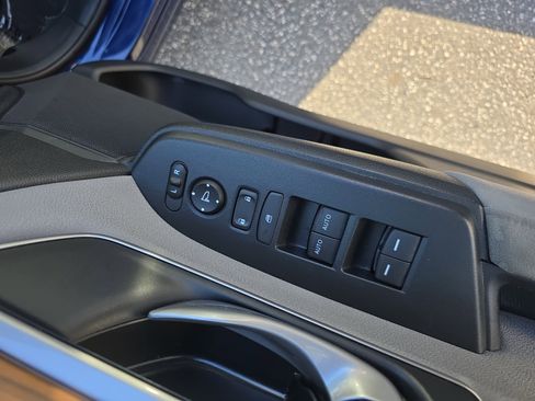 Used 2020 Honda CR-V EX image 28