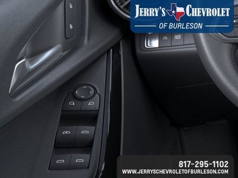 New 2026 Chevrolet Equinox LT w/ Convenience Package II image 25