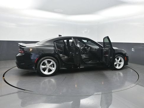 Used 2023 Dodge Charger R/T w/ Blacktop Package RWD image 38