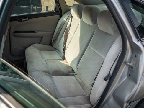 Used 2006 Chevrolet Impala LS FWD image 17