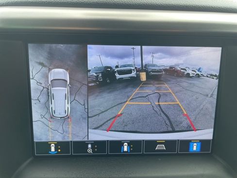 Used 2023 GMC Acadia AT4 w/ Technology Package image 46