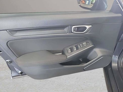 Used 2023 Honda Civic LX image 14