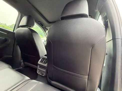 Used 2020 Volkswagen Tiguan SE R-Line w/ 3rd Row Seat Package AWD/4WD image 91