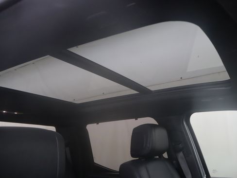 Used 2022 Toyota Tundra Platinum image 23