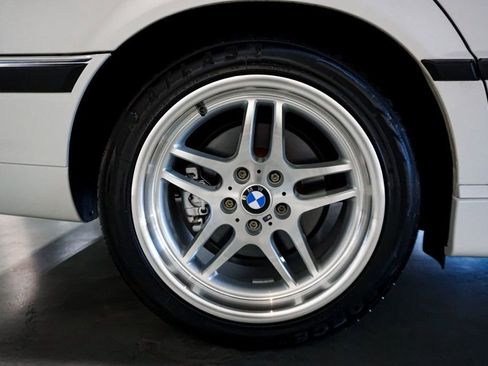 Used 1999 BMW 740iL image 45