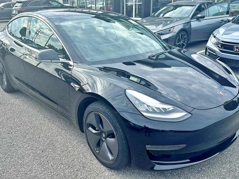 Used 2018 Tesla Model 3 Performance AWD/4WD image 2