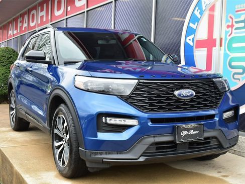 Used 2022 Ford Explorer ST-Line w/ Class IV Trailer Tow Package image 1