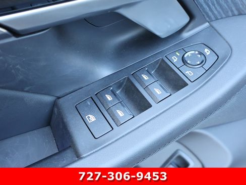 Used 2024 BMW 530i xDrive 530i xDrive image 15