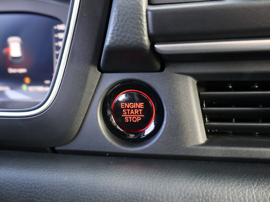 Used 2025 Honda Pilot Black Edition image 24