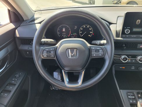 Used 2024 Honda CR-V LX image 22