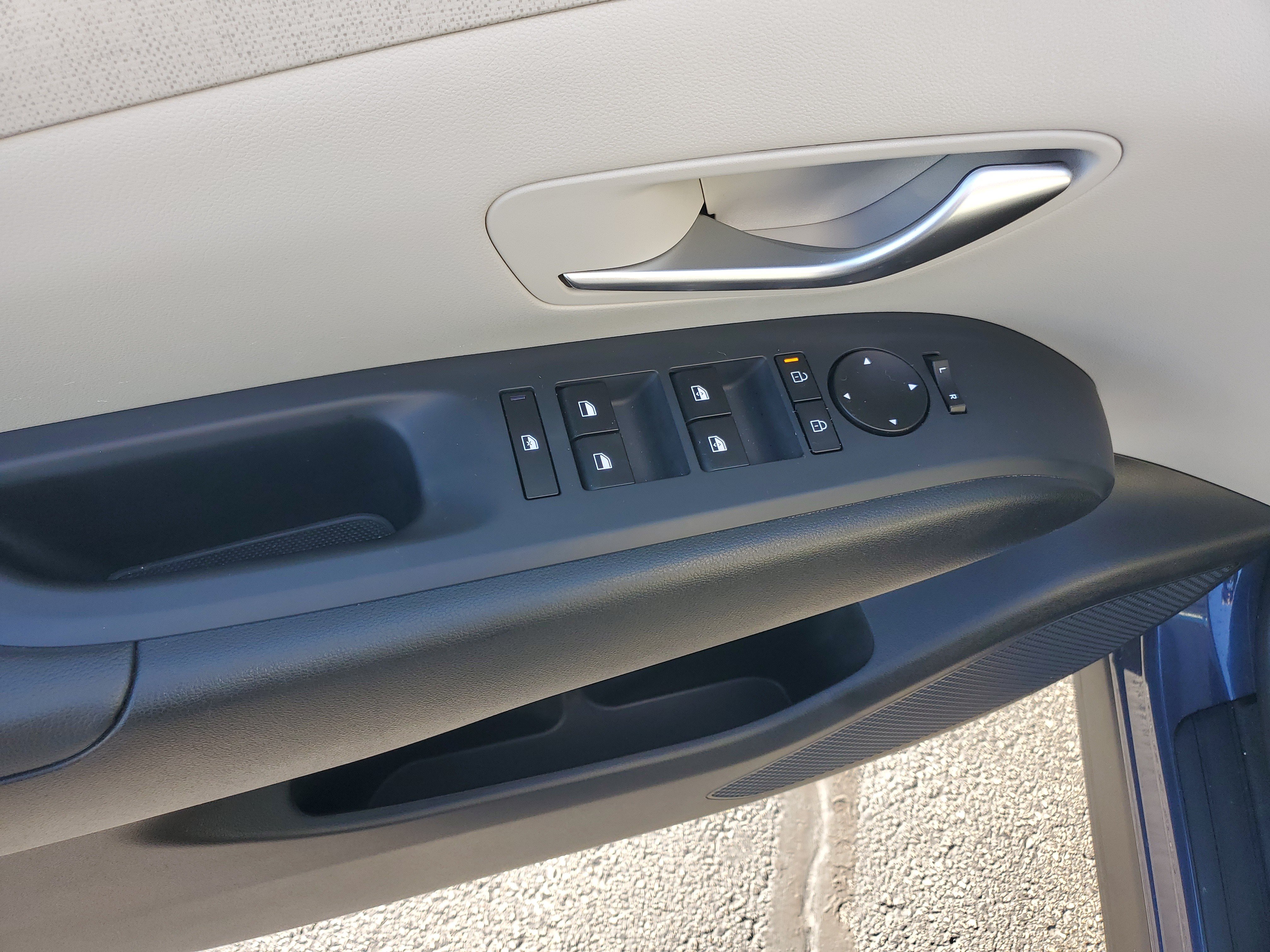 Used 2025 Hyundai Tucson SEL AWD/4WD image 22