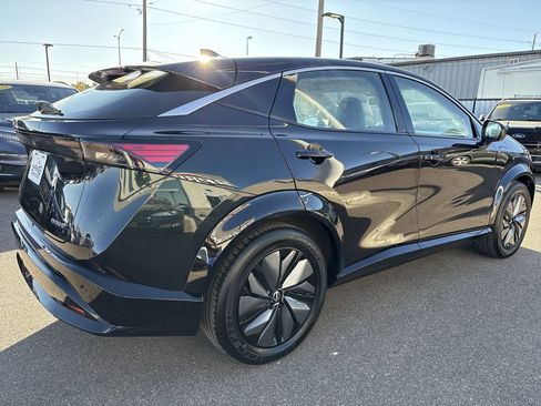 Used 2024 Nissan Ariya FWD image 5