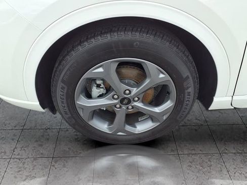 Used 2024 Ford Escape ST-Line w/ Tech Pack #1 image 6