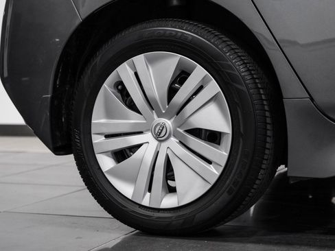 Used 2023 Nissan Leaf S image 54