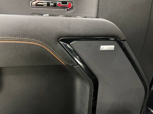 Certified 2022 GMC Sierra 1500 AT4 w/ AT4 Premium Package AWD/4WD image 32