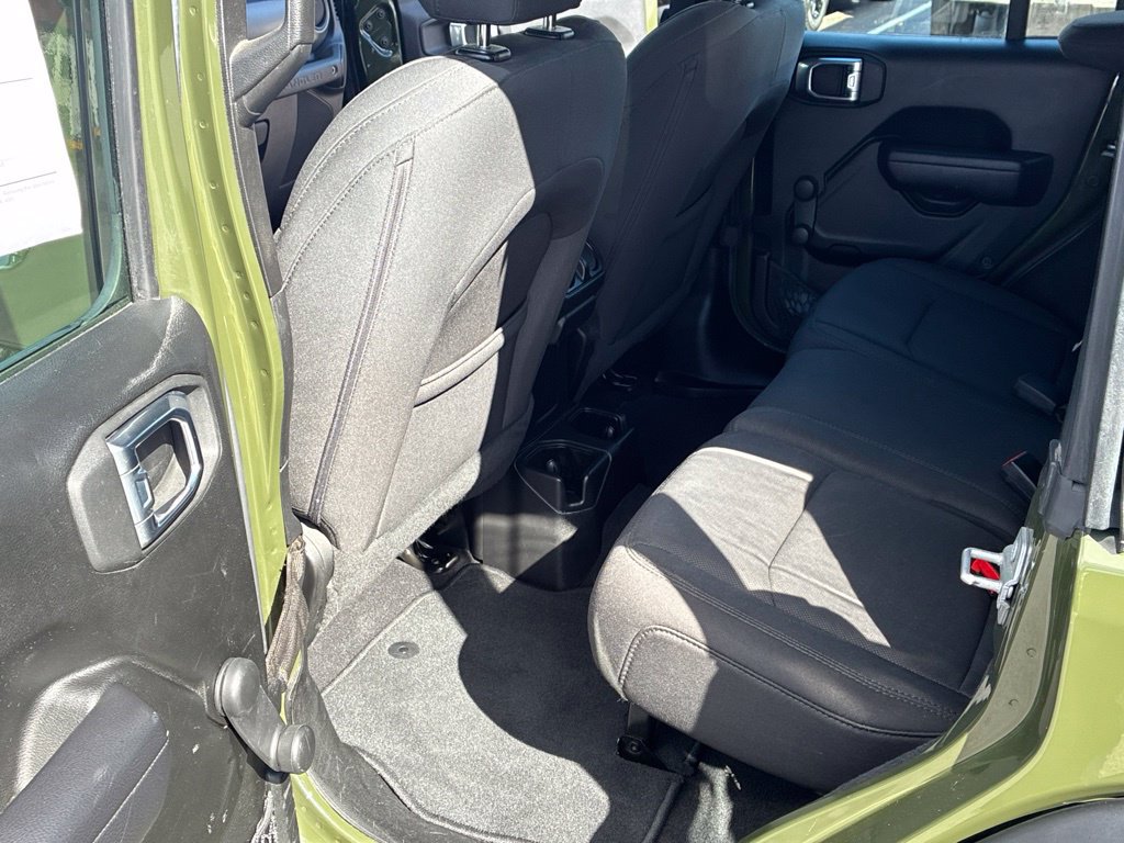 Used 2022 Jeep Wrangler Unlimited Sport AWD/4WD image 37