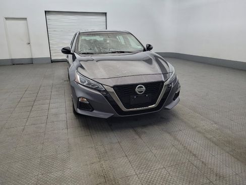 Used 2019 Nissan Altima 2.5 SR w/ SR Premium Package AWD/4WD image 14