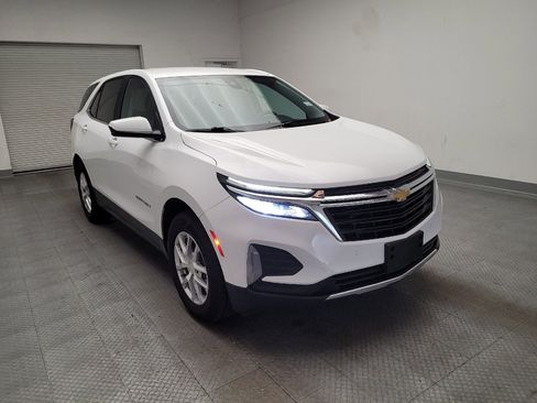 Used 2023 Chevrolet Equinox LT w/ Driver Convenience Package AWD/4WD image 13