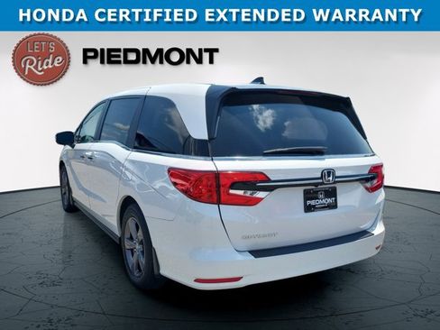 Certified 2024 Honda Odyssey EX image 8