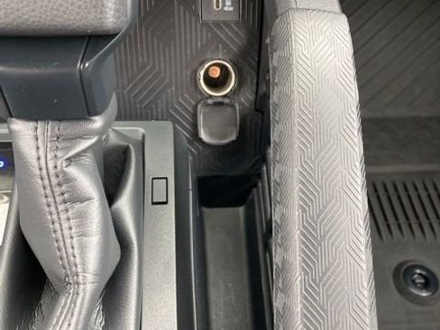 Certified 2025 Toyota 4Runner SR5 image 35