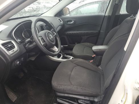 Used 2019 Jeep Compass Sport AWD/4WD image 4