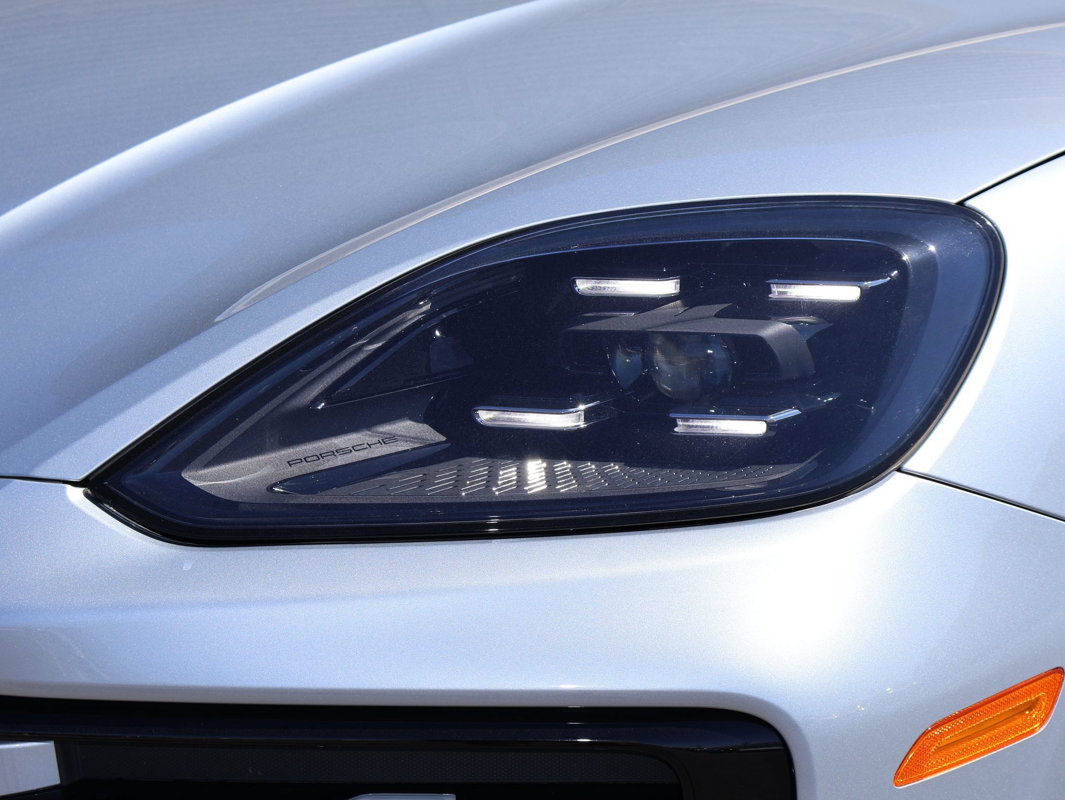 Used 2024 Porsche Cayenne AWD/4WD image 14