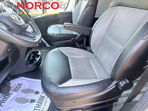 Used 2023 RAM ProMaster 2500 image 21