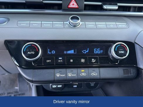 Used 2024 Hyundai Elantra SEL FWD image 14
