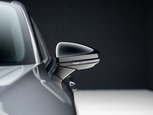 Used 2022 Audi RS e-tron GT w/ Carbon Performance Package image 15