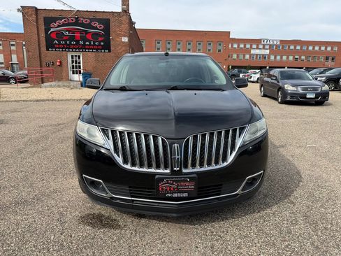Used 2011 Lincoln MKX AWD w/ 102A Rapid Spec Order Code image 9