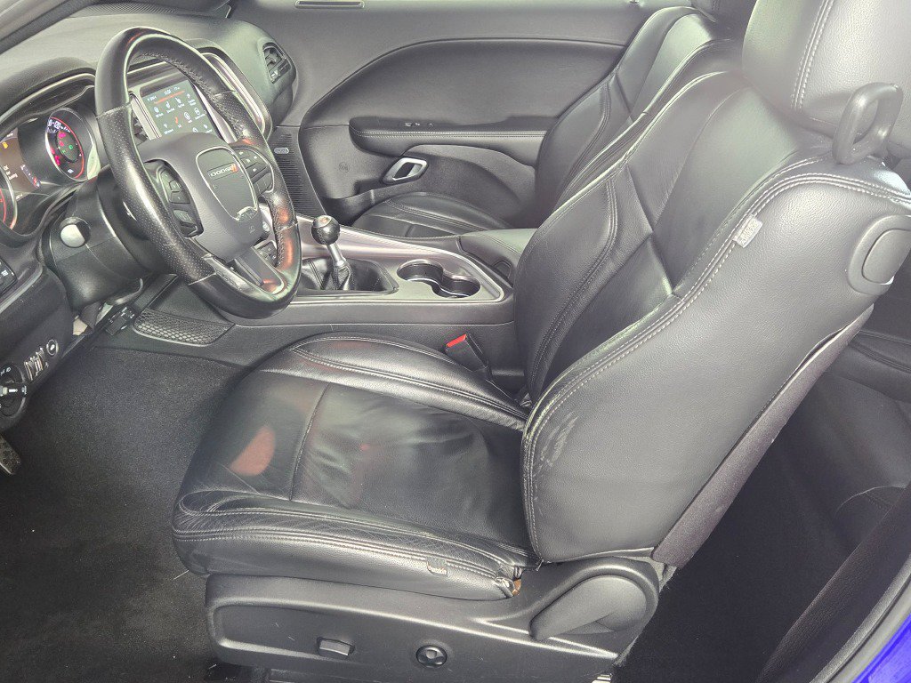 Used 2019 Dodge Challenger R/T Scat Pack w/ Dynamics Package RWD image 17