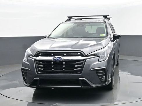 Used 2024 Subaru Ascent Limited w/ Technology Package image 28