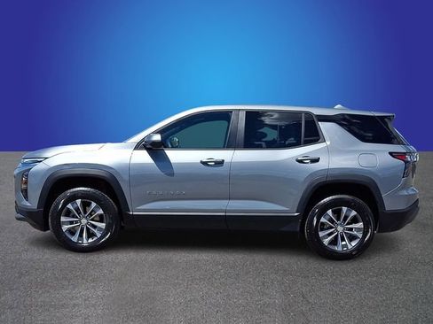 Used 2026 Chevrolet Equinox LT FWD image 7