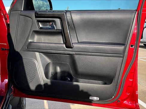 Used 2023 Toyota 4Runner TRD Off-Road Premium image 22