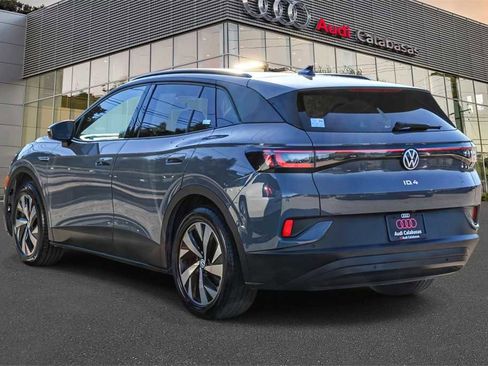 Used 2023 Volkswagen ID.4 Pro image 2
