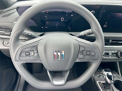 New 2026 Buick Envista Preferred image 7