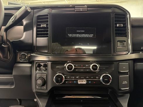 New 2026 Ford F250 Lariat w/ Chrome Package image 21