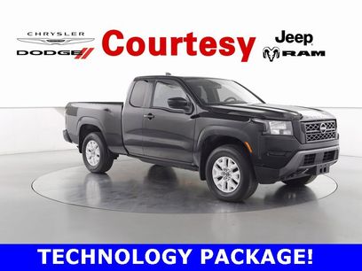 Used 2022 Nissan Frontier SV w/ Technology Package