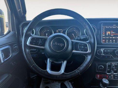 Used 2021 Jeep Wrangler Unlimited Rubicon 4xe w/ Cold Weather Group AWD/4WD image 10